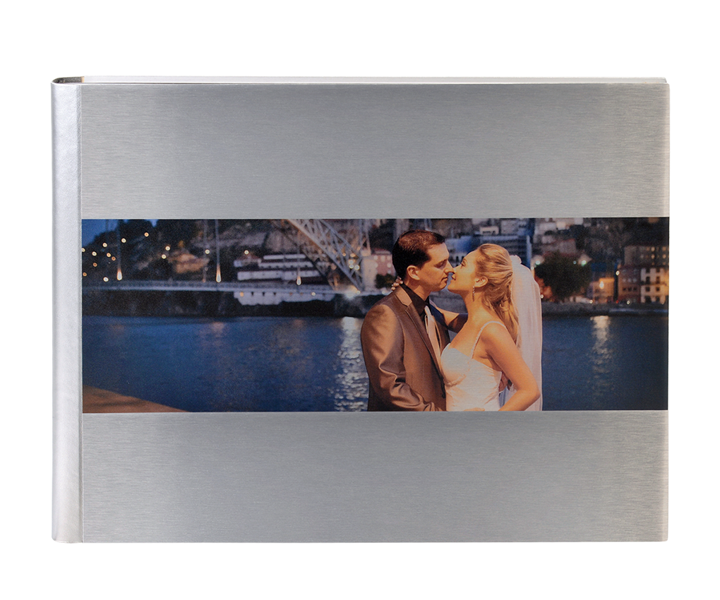Fotobuecher PREMIUM - Einbände Alu Bild zu Rubrik Fotobuecher PREMIUM - Einbände Alu